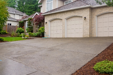 Driveway Pressure Washing Thumbnail